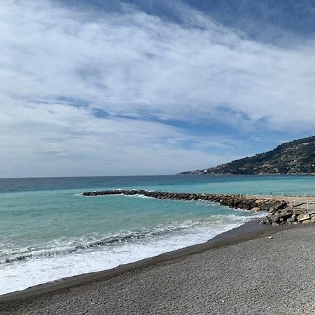 Casa Girasole Sanremo Centro Apartman Kültér fotó