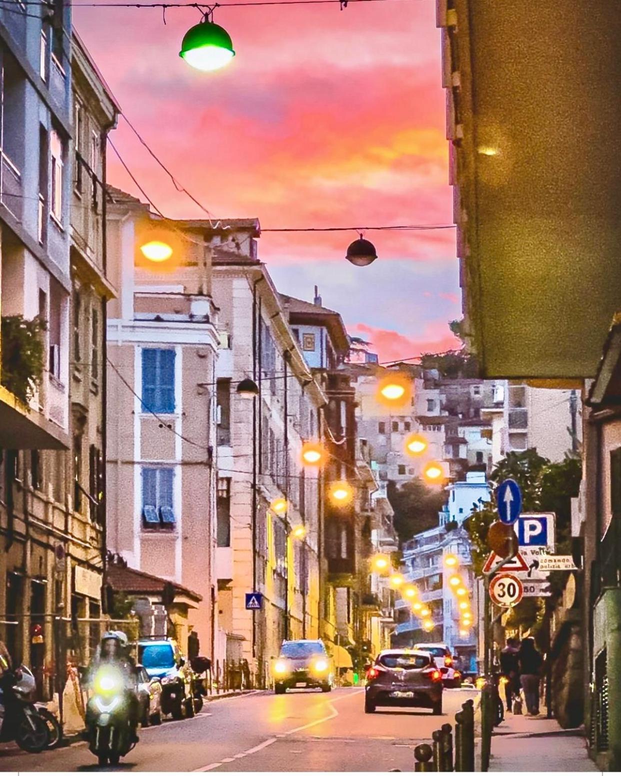 Casa Girasole Sanremo Centro Apartman Kültér fotó