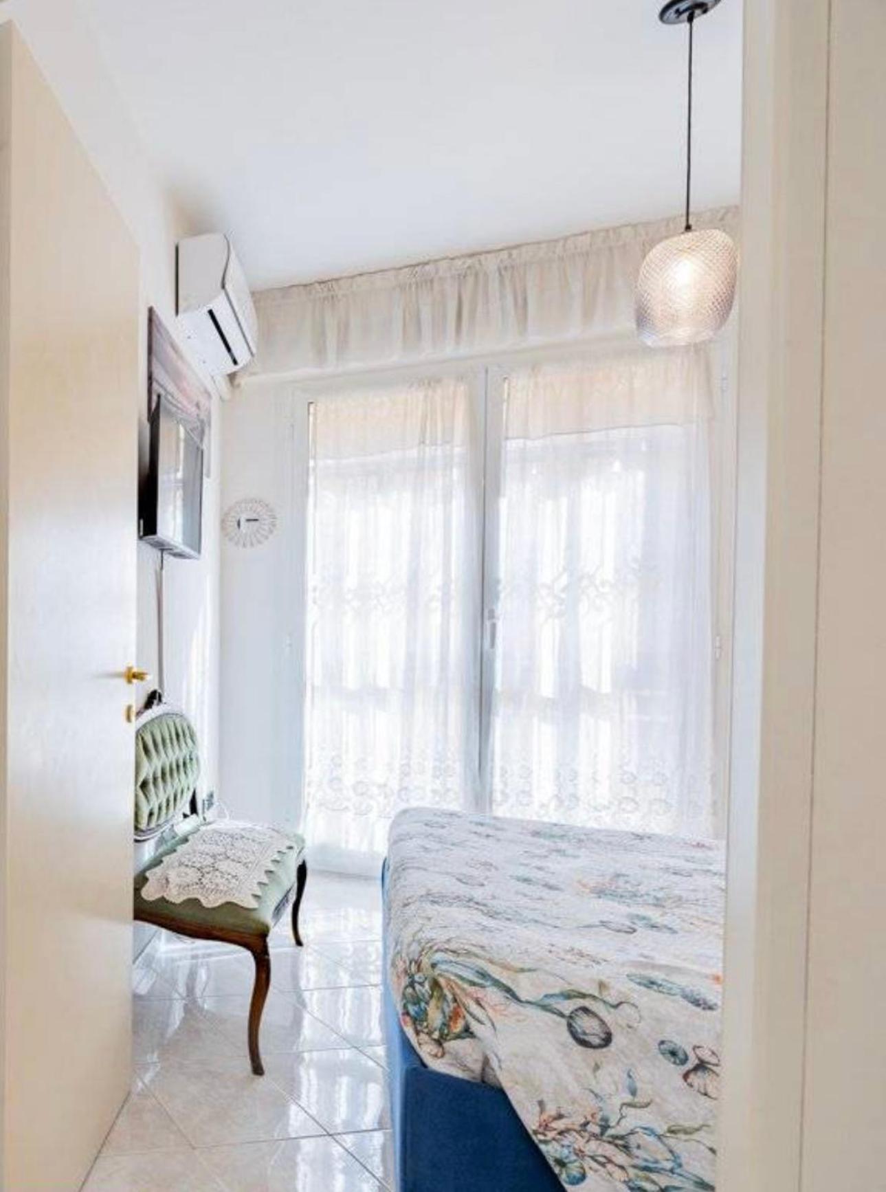 Casa Girasole Sanremo Centro Apartman Kültér fotó
